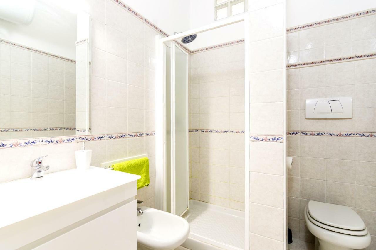 Flat Near Central Station Милан Экстерьер фото